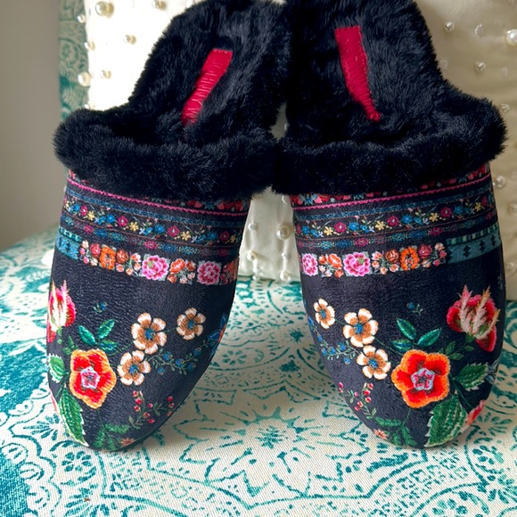 Johnny Was Shoes - NEW Johnny Was Ardell slippers